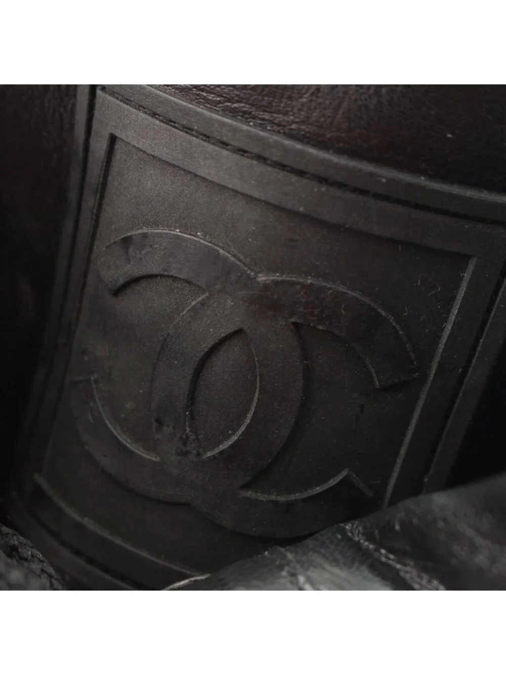 Chanel item status